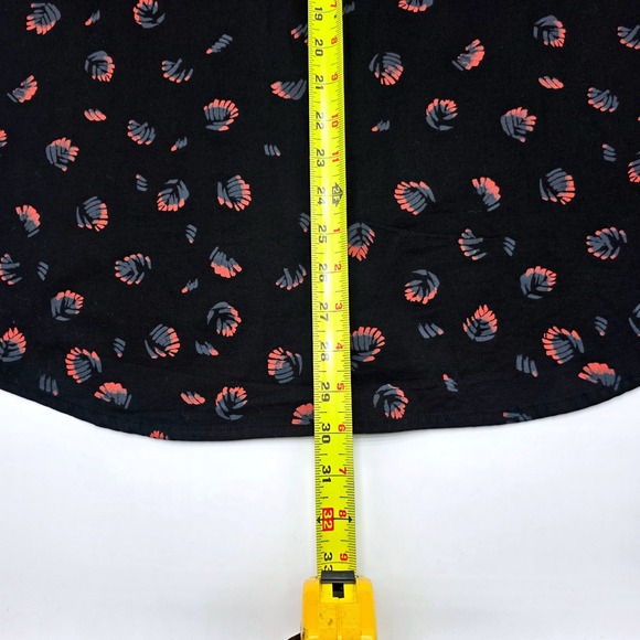 O'Neill Mens Button Down Shirt Black Floral Print Short Sleeve Standard Fit XL - Picture 7 of 8